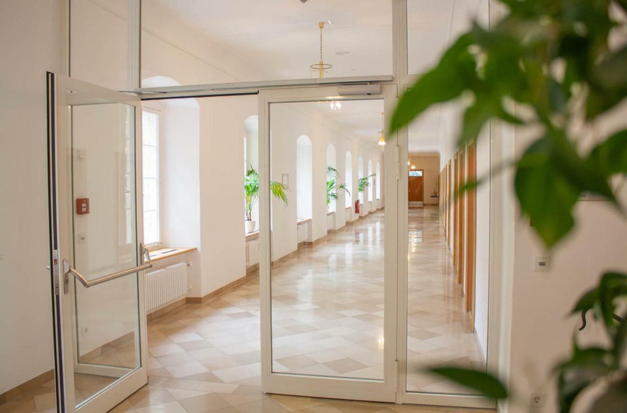 Gaestehaus St. Georg - Weltenburger Klosterbetriebe Gmbh ケールハイム エクステリア 写真